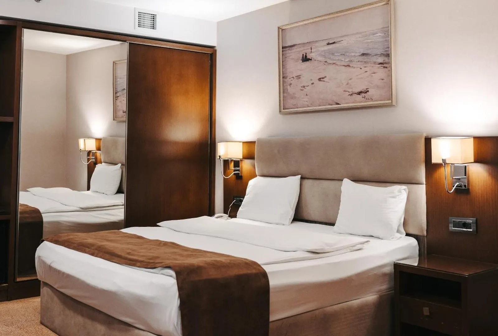 Hotel Diamond Bakú 4*,  Azerbaiyán