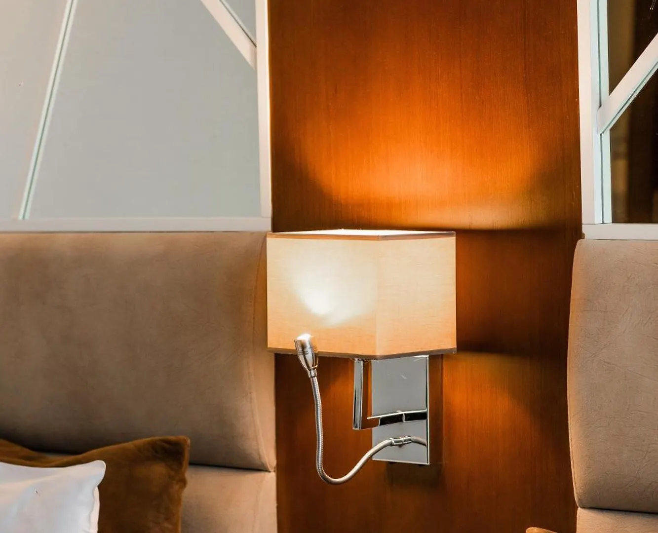 ****  Hotel Diamond Bakú Azerbaiyán