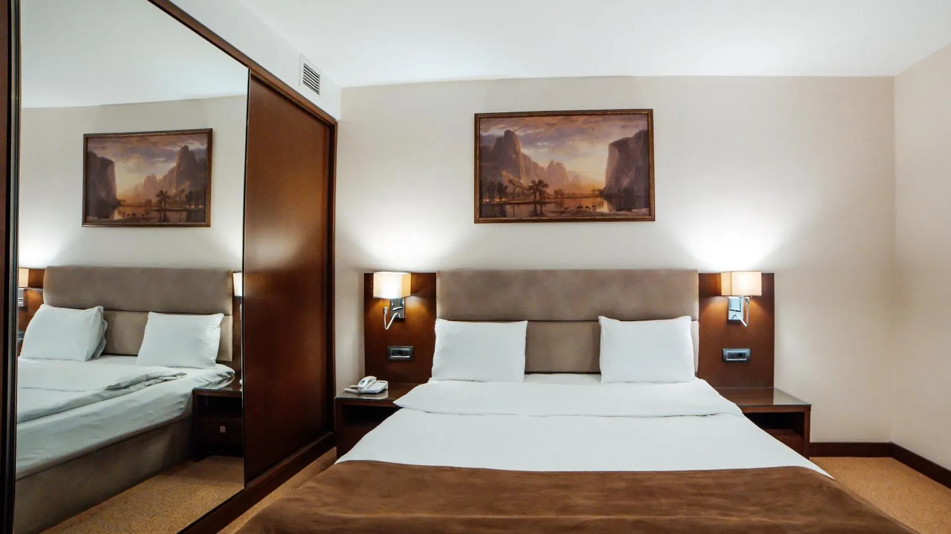 Hotel Diamond Bakú Azerbaiyán